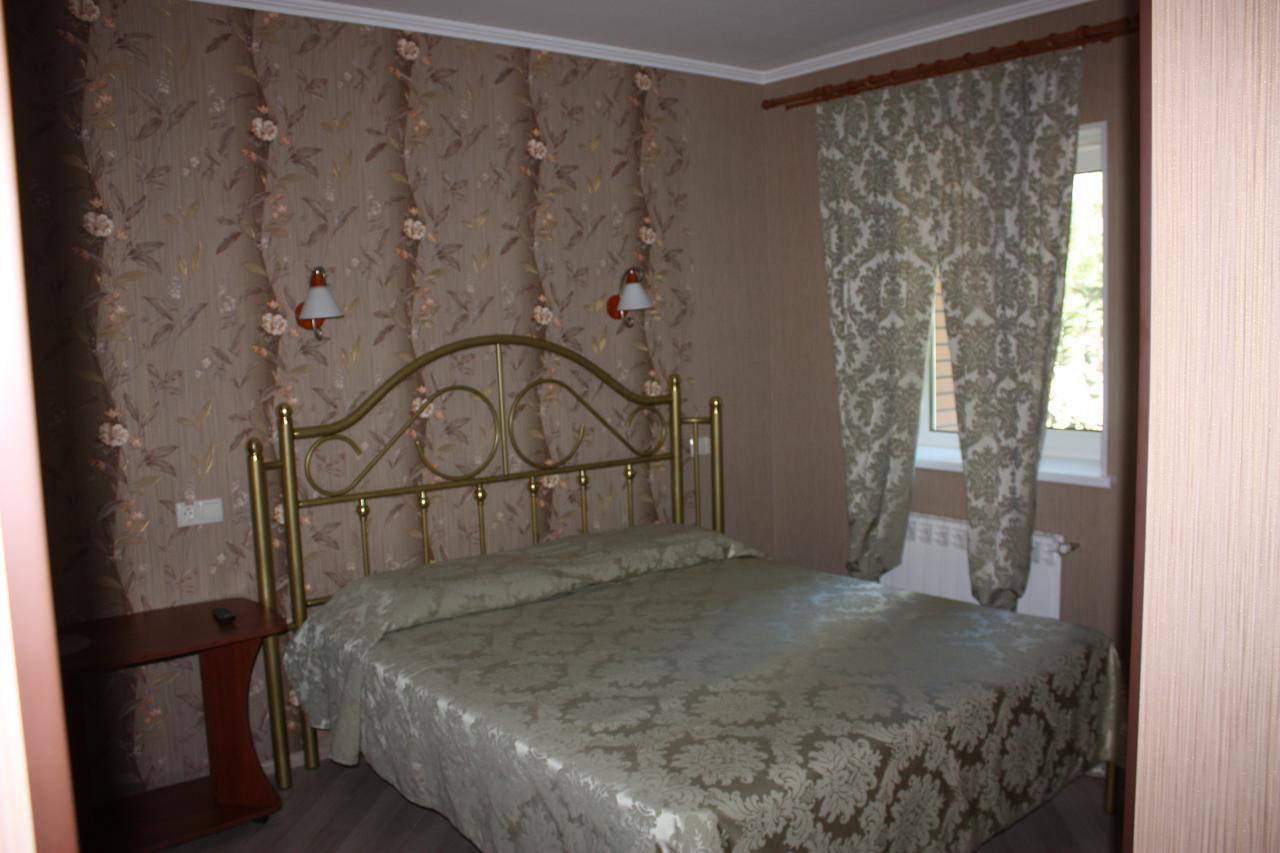 באקה Hotel Gostynnyi Dvir חדר תמונה